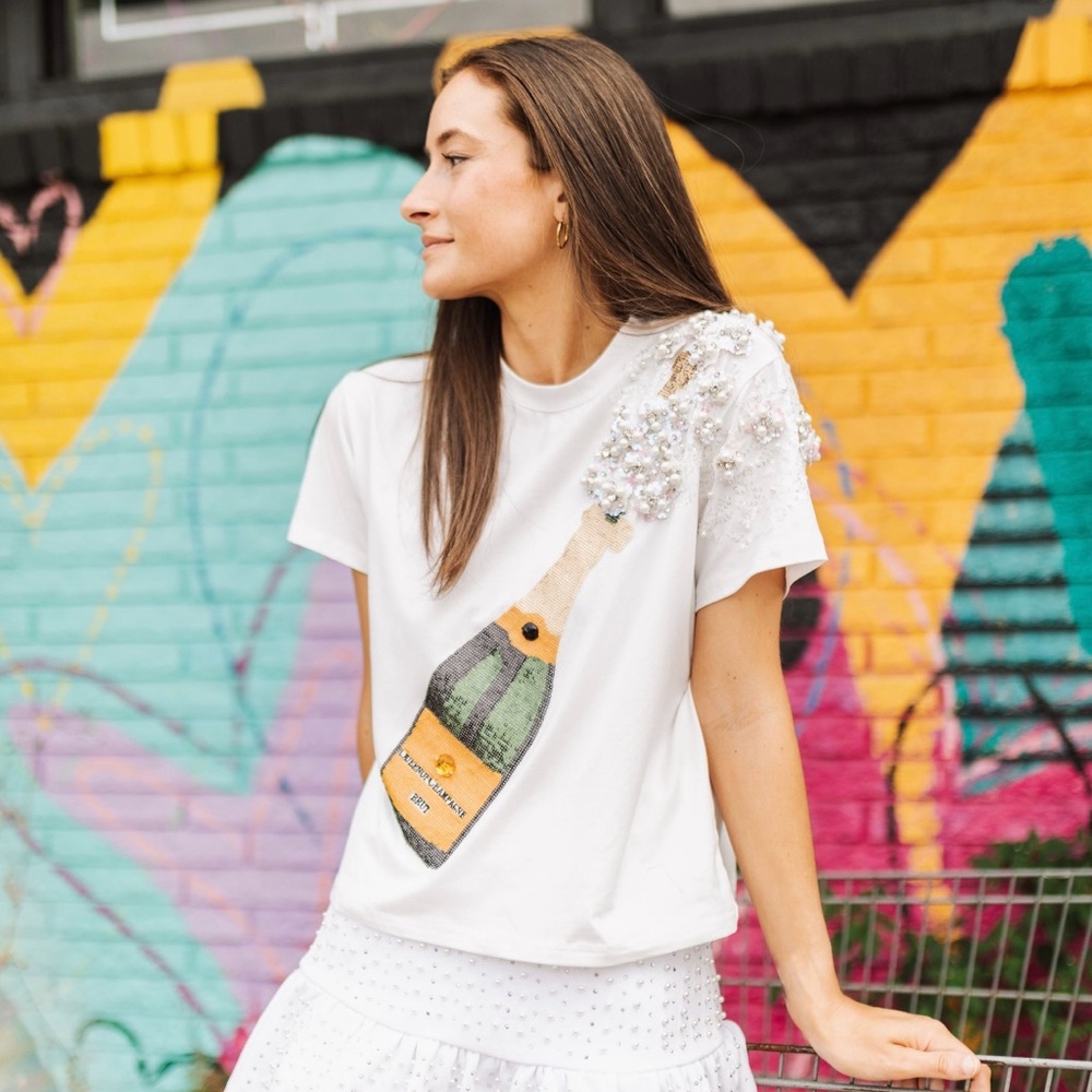 Queen of Sparkles Popping Champagne Tee in White